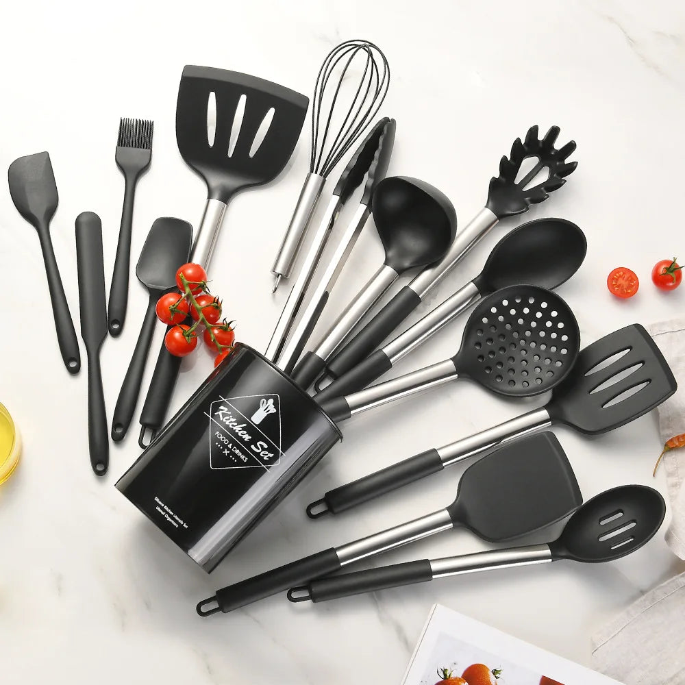 ChicFity™ / Silicone Utensil Set