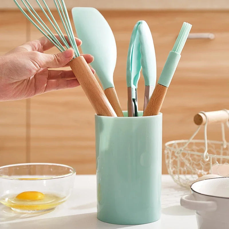 ChicFity™ / Silicone Utensil Set